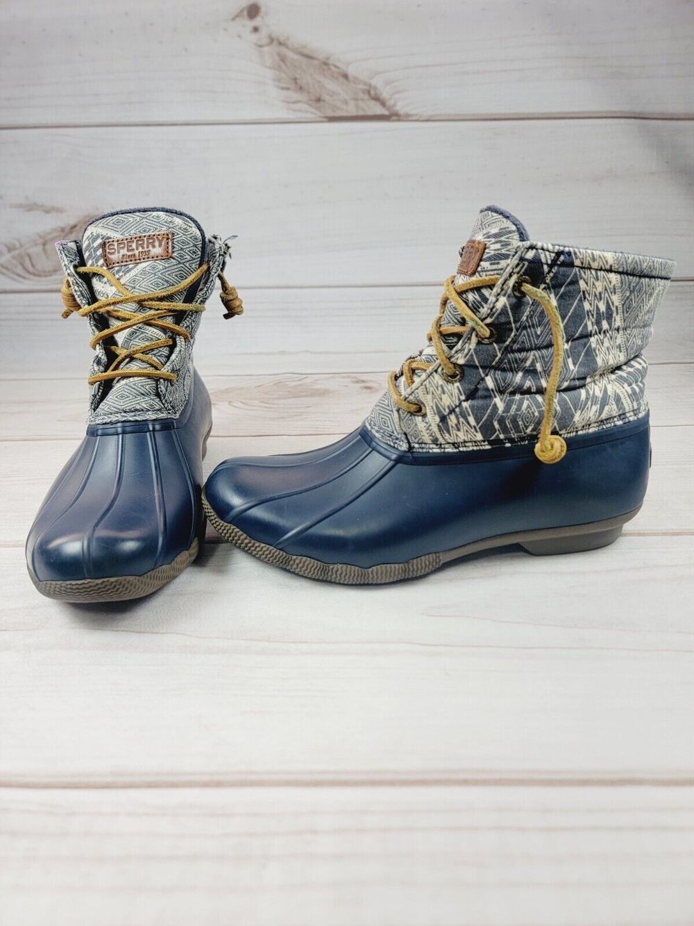 Sperry Womens Saltwater Duck Boots Geometric Print Size 7 Rain Boots